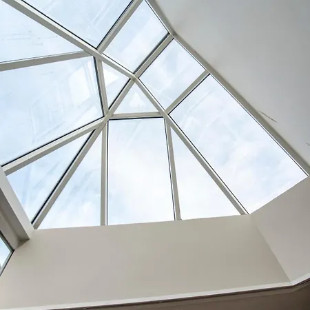 With Stunning Sea View *