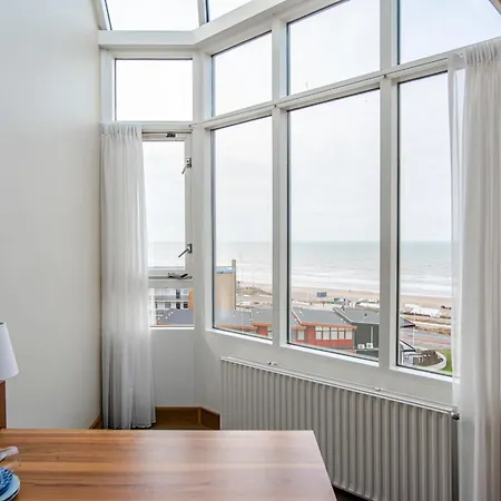 With Stunning Sea View *