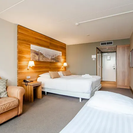 Hotel With Stunning Sea View